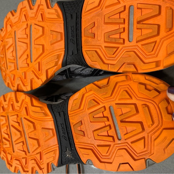 Men’s ASICS GUC sneakers. - Picture 2 of 5